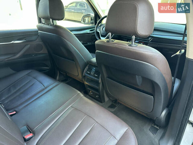 Белый БМВ Х5, объемом двигателя 2 л и пробегом 225 тыс. км за 25300 $, фото 50 на Automoto.ua