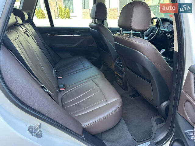 Белый БМВ Х5, объемом двигателя 2 л и пробегом 225 тыс. км за 25300 $, фото 49 на Automoto.ua