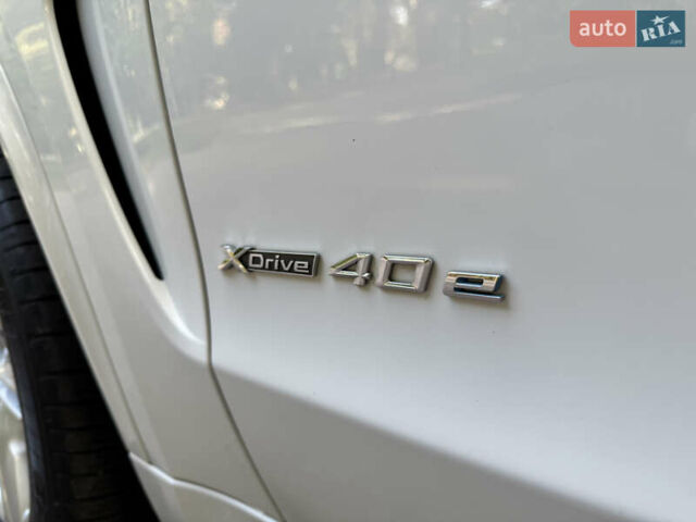 Белый БМВ Х5, объемом двигателя 2 л и пробегом 170 тыс. км за 26000 $, фото 21 на Automoto.ua