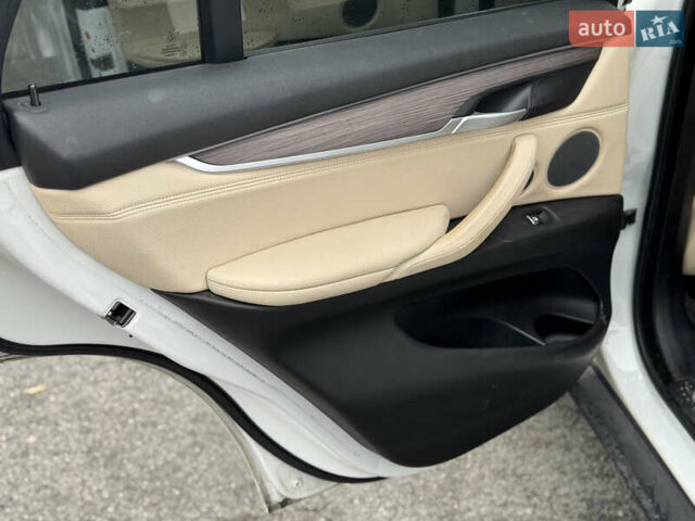 Белый БМВ Х5, объемом двигателя 2 л и пробегом 187 тыс. км за 19999 $, фото 14 на Automoto.ua