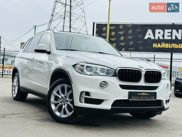Белый БМВ Х5, объемом двигателя 3 л и пробегом 92 тыс. км за 23500 $, фото 2 на Automoto.ua