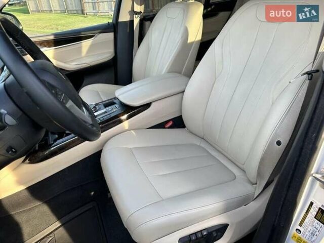 Белый БМВ Х5, объемом двигателя 2.98 л и пробегом 137 тыс. км за 6200 $, фото 10 на Automoto.ua