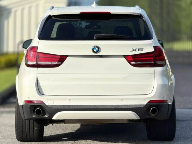 Белый БМВ Х5, объемом двигателя 3 л и пробегом 73 тыс. км за 6800 $, фото 5 на Automoto.ua
