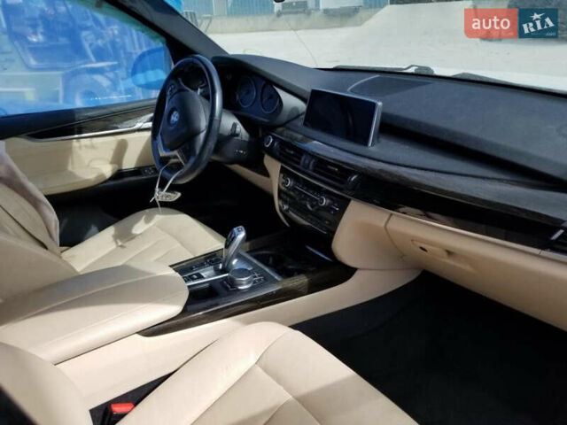 Белый БМВ Х5, объемом двигателя 3 л и пробегом 210 тыс. км за 27000 $, фото 8 на Automoto.ua