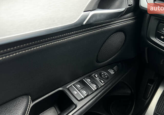 Білий БМВ Х5, об'ємом двигуна 2 л та пробігом 166 тис. км за 28000 $, фото 24 на Automoto.ua