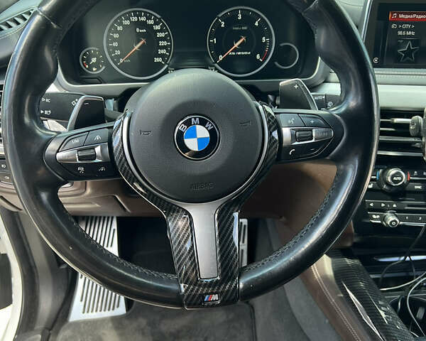 Белый БМВ Х5, объемом двигателя 2.99 л и пробегом 176 тыс. км за 42000 $, фото 20 на Automoto.ua