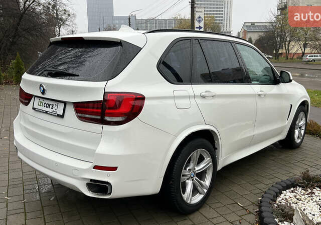 Білий БМВ Х5, об'ємом двигуна 2 л та пробігом 166 тис. км за 28000 $, фото 6 на Automoto.ua