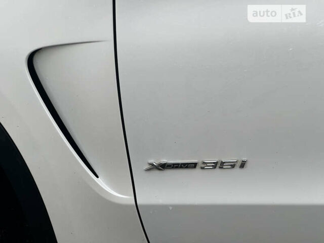 Білий БМВ Х5, об'ємом двигуна 3 л та пробігом 201 тис. км за 21800 $, фото 56 на Automoto.ua
