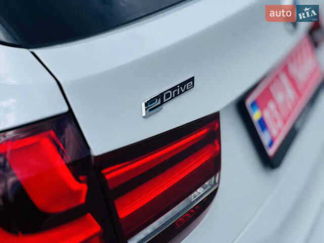 Білий БМВ Х5, об'ємом двигуна 2 л та пробігом 155 тис. км за 30999 $, фото 20 на Automoto.ua