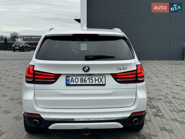 Белый БМВ Х5, объемом двигателя 2.98 л и пробегом 130 тыс. км за 28700 $, фото 6 на Automoto.ua