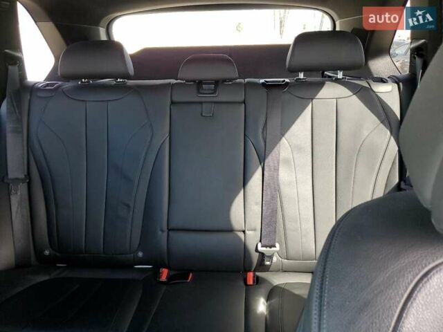 Білий БМВ Х5, об'ємом двигуна 2.98 л та пробігом 157 тис. км за 5600 $, фото 9 на Automoto.ua