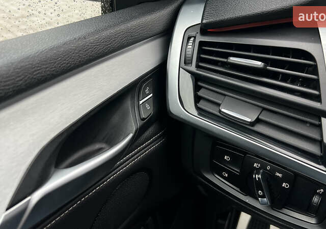 Білий БМВ Х5, об'ємом двигуна 2 л та пробігом 166 тис. км за 28000 $, фото 23 на Automoto.ua