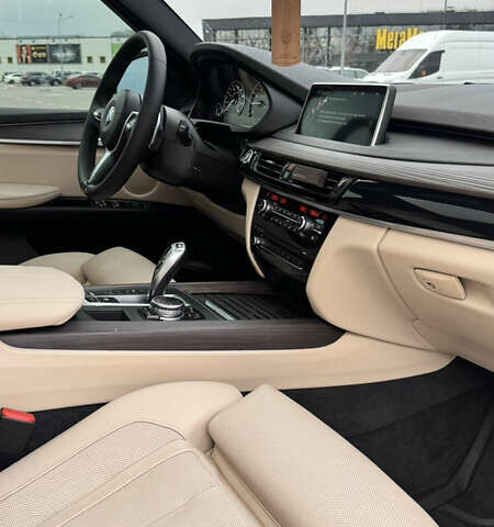 Білий БМВ Х5, об'ємом двигуна 2 л та пробігом 162 тис. км за 27900 $, фото 50 на Automoto.ua