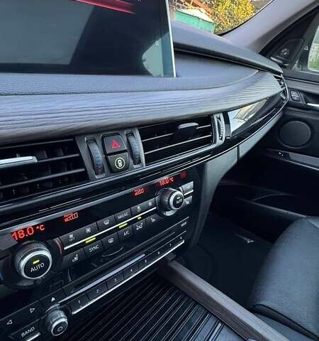 Белый БМВ Х5, объемом двигателя 2 л и пробегом 206 тыс. км за 26999 $, фото 51 на Automoto.ua