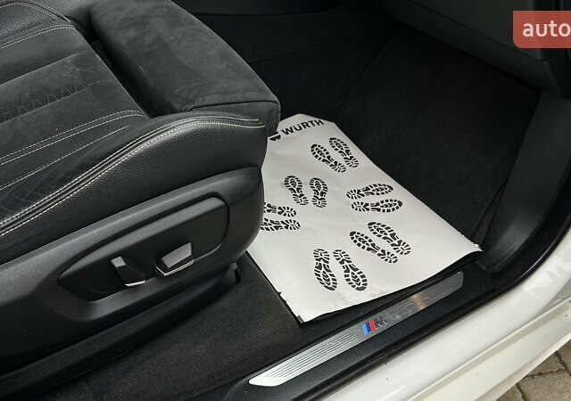 Білий БМВ Х5, об'ємом двигуна 2 л та пробігом 166 тис. км за 28000 $, фото 38 на Automoto.ua