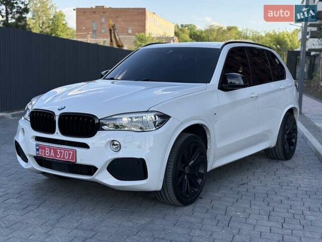 Білий БМВ Х5, об'ємом двигуна 2.99 л та пробігом 192 тис. км за 34700 $, фото 25 на Automoto.ua