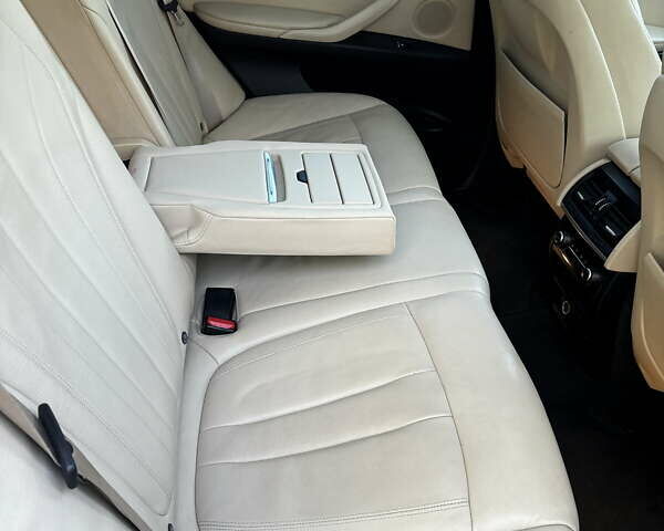 Белый БМВ Х5, объемом двигателя 2.98 л и пробегом 162 тыс. км за 23800 $, фото 20 на Automoto.ua