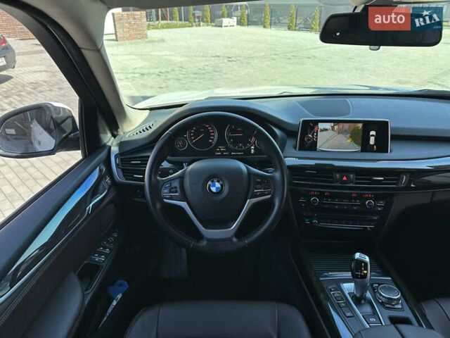 Белый БМВ Х5, объемом двигателя 2 л и пробегом 225 тыс. км за 25300 $, фото 60 на Automoto.ua