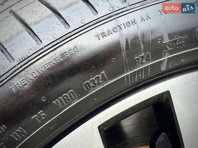 Белый БМВ Х5, объемом двигателя 2 л и пробегом 161 тыс. км за 27900 $, фото 19 на Automoto.ua