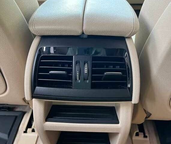 Белый БМВ Х5, объемом двигателя 2 л и пробегом 89 тыс. км за 23000 $, фото 19 на Automoto.ua