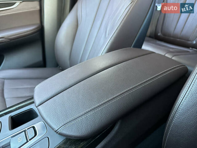 Белый БМВ Х5, объемом двигателя 2 л и пробегом 225 тыс. км за 25300 $, фото 63 на Automoto.ua