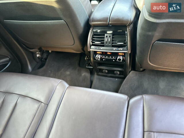 Белый БМВ Х5, объемом двигателя 4.39 л и пробегом 120 тыс. км за 33500 $, фото 11 на Automoto.ua