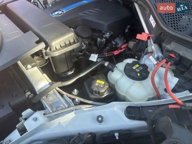 БМВ Х5 2016 в Виннице на Automoto.ua Белый БМВ Х5, объемом двигателя 2 л и пробегом 95 тыс. км за 31000 $, фото 47 на Automoto.ua