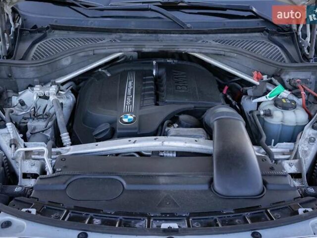 Белый БМВ Х5, объемом двигателя 2.98 л и пробегом 120 тыс. км за 30500 $, фото 8 на Automoto.ua