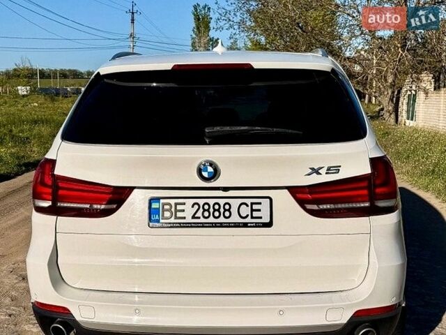 Белый БМВ Х5, объемом двигателя 3 л и пробегом 169 тыс. км за 23100 $, фото 13 на Automoto.ua