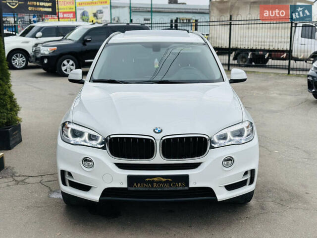 Белый БМВ Х5, объемом двигателя 3 л и пробегом 92 тыс. км за 23500 $, фото 7 на Automoto.ua