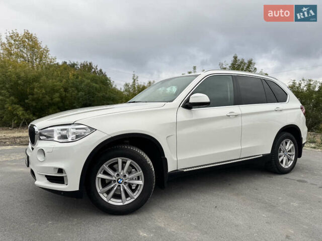 БМВ Х5 2016 в Тернополе на Automoto.ua Белый БМВ Х5, объемом двигателя 2 л и пробегом 137 тыс. км за 30500 $, фото 5 на Automoto.ua