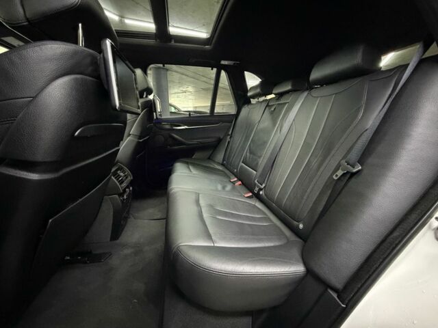 Білий БМВ Х5, об'ємом двигуна 4.4 л та пробігом 147 тис. км за 32900 $, фото 18 на Automoto.ua