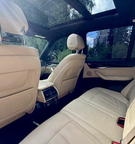 Білий БМВ Х5, об'ємом двигуна 2.98 л та пробігом 147 тис. км за 24850 $, фото 9 на Automoto.ua