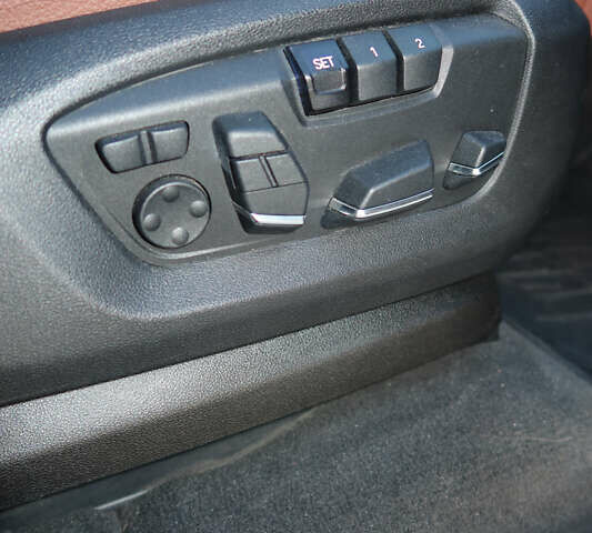 Белый БМВ Х5, объемом двигателя 2 л и пробегом 168 тыс. км за 29999 $, фото 17 на Automoto.ua