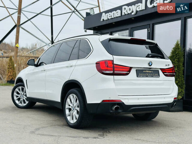 Белый БМВ Х5, объемом двигателя 3 л и пробегом 92 тыс. км за 23500 $, фото 3 на Automoto.ua