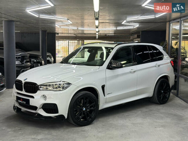 Білий БМВ Х5, об'ємом двигуна 4.39 л та пробігом 147 тис. км за 32900 $, фото 5 на Automoto.ua