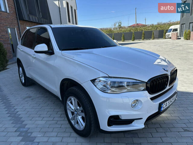 Белый БМВ Х5, объемом двигателя 2 л и пробегом 225 тыс. км за 25300 $, фото 15 на Automoto.ua