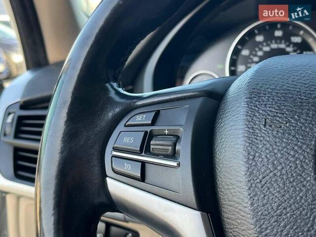 Белый БМВ Х5, объемом двигателя 3 л и пробегом 163 тыс. км за 22690 $, фото 50 на Automoto.ua