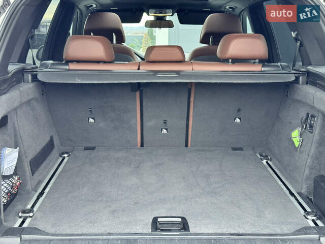 Белый БМВ Х5, объемом двигателя 2.98 л и пробегом 130 тыс. км за 28700 $, фото 12 на Automoto.ua