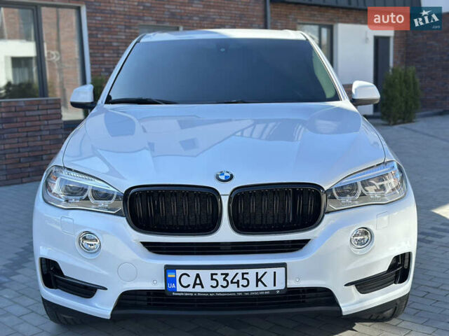Белый БМВ Х5, объемом двигателя 2 л и пробегом 225 тыс. км за 25300 $, фото 8 на Automoto.ua