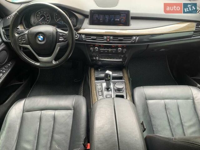Білий БМВ Х5, об'ємом двигуна 2 л та пробігом 148 тис. км за 27900 $, фото 6 на Automoto.ua