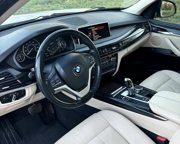 Белый БМВ Х5, объемом двигателя 2.98 л и пробегом 162 тыс. км за 23800 $, фото 15 на Automoto.ua