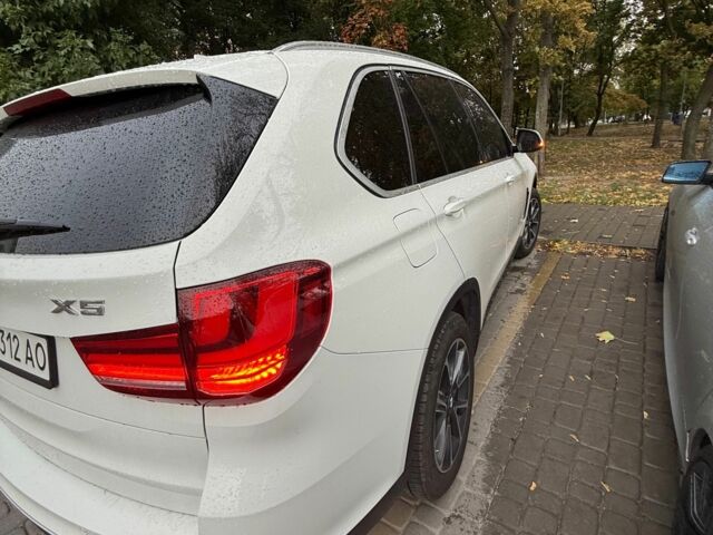 Білий БМВ Х5, об'ємом двигуна 3 л та пробігом 95 тис. км за 28000 $, фото 1 на Automoto.ua