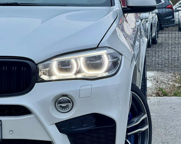 Білий БМВ Х5, об'ємом двигуна 4.39 л та пробігом 86 тис. км за 36900 $, фото 63 на Automoto.ua