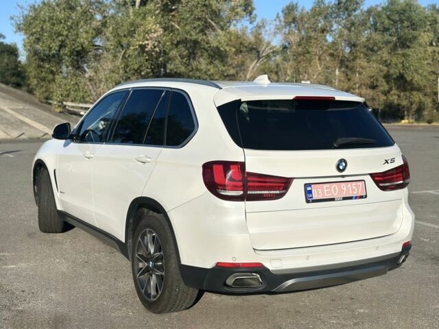 Белый БМВ Х5, объемом двигателя 3 л и пробегом 150 тыс. км за 39999 $, фото 6 на Automoto.ua