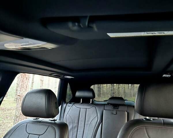 Белый БМВ Х5, объемом двигателя 3 л и пробегом 205 тыс. км за 25000 $, фото 22 на Automoto.ua