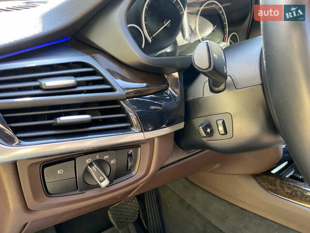 Белый БМВ Х5, объемом двигателя 2 л и пробегом 193 тыс. км за 35000 $, фото 12 на Automoto.ua