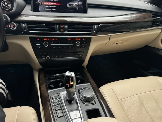 Белый БМВ Х5, объемом двигателя 3 л и пробегом 259 тыс. км за 33000 $, фото 4 на Automoto.ua