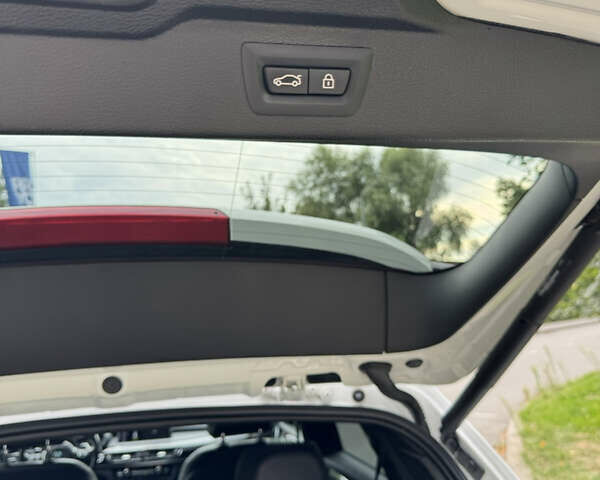 Белый БМВ Х5, объемом двигателя 2.98 л и пробегом 84 тыс. км за 31000 $, фото 21 на Automoto.ua