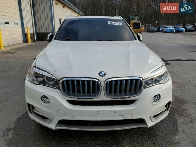 Белый БМВ Х5, объемом двигателя 2 л и пробегом 128 тыс. км за 8500 $, фото 4 на Automoto.ua